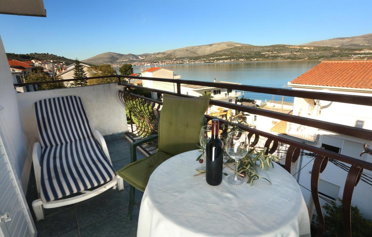 Apartments Sikirica Trogir Exterior photo