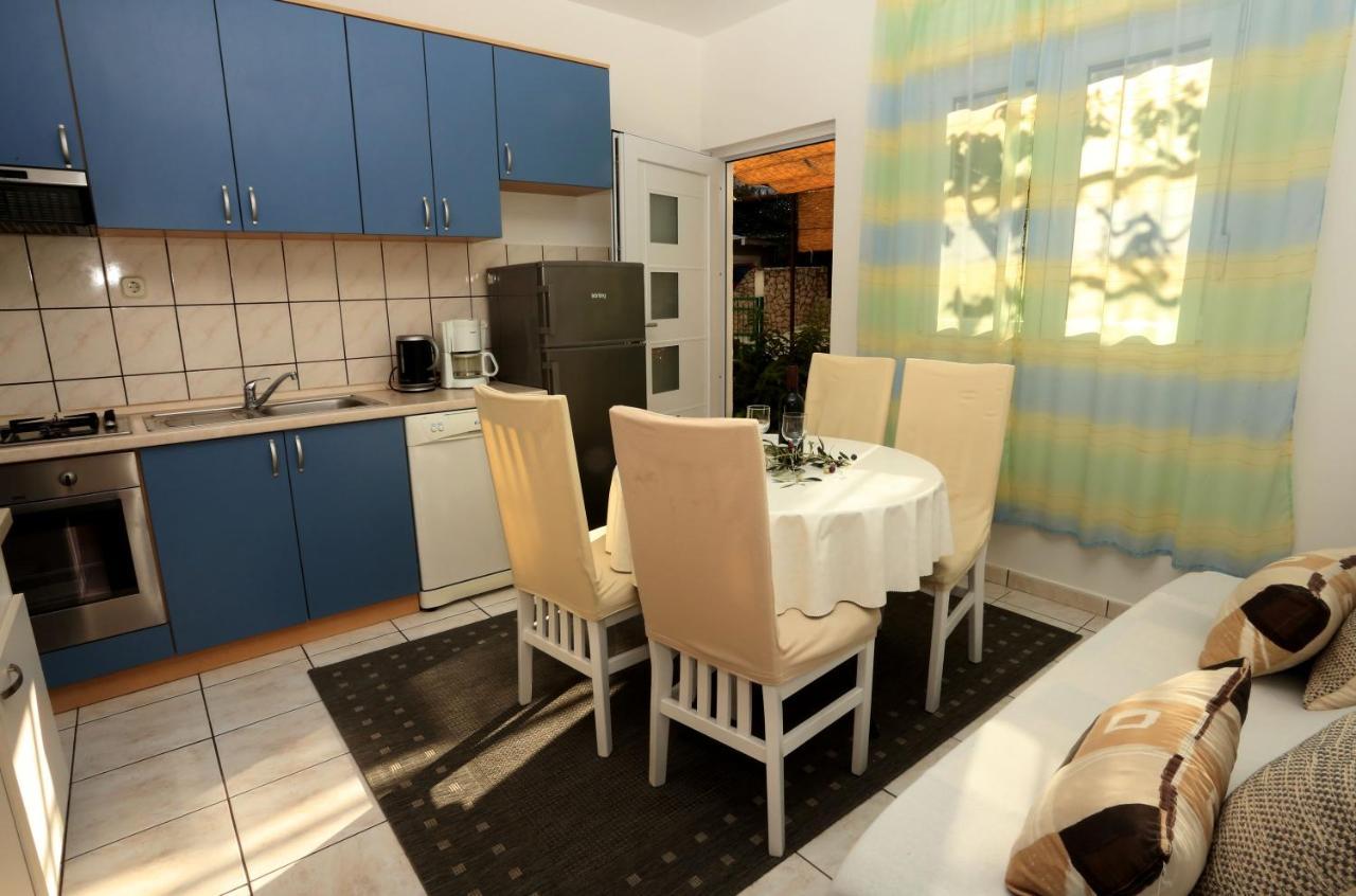 Apartments Sikirica Trogir Exterior photo