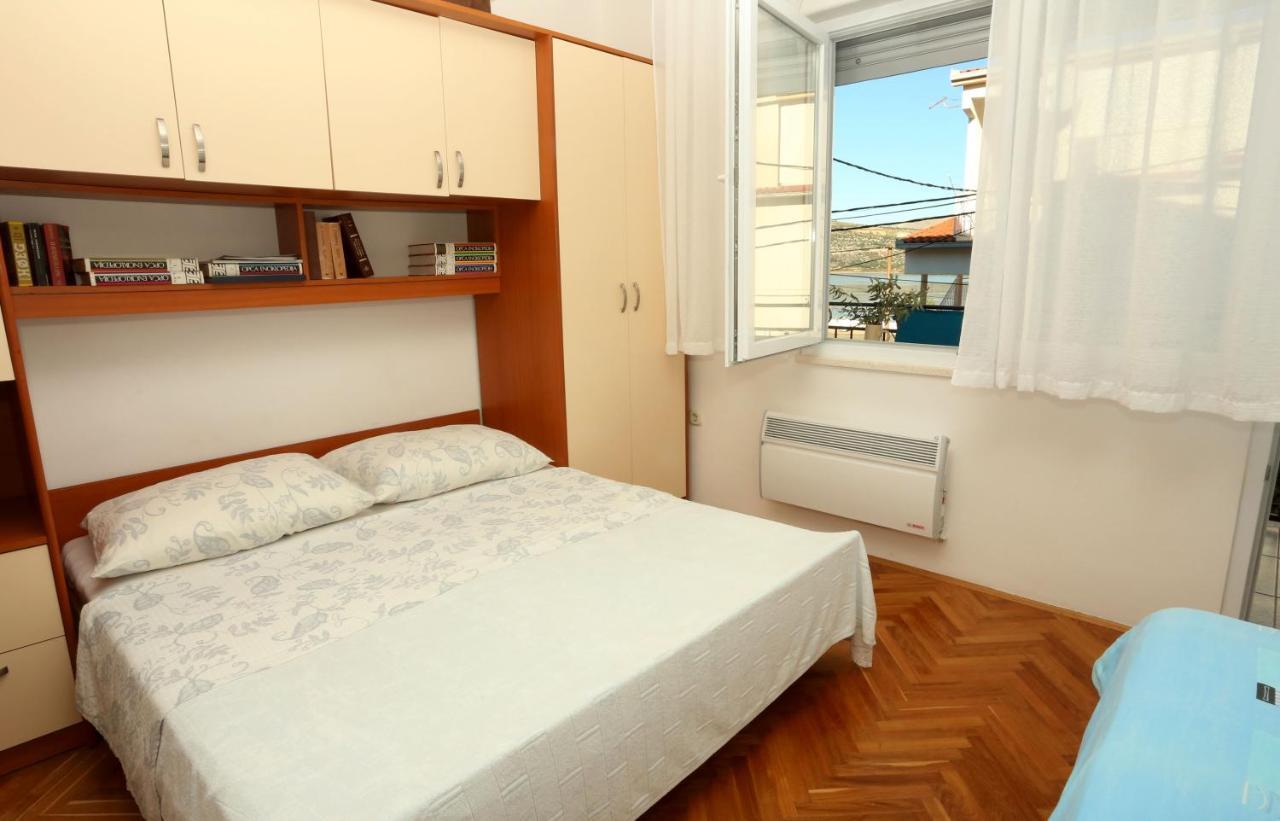 Apartments Sikirica Trogir Exterior photo