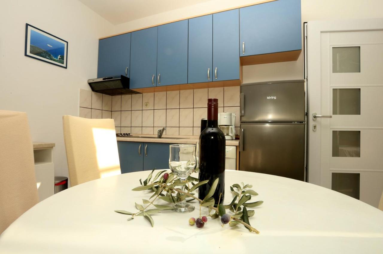 Apartments Sikirica Trogir Exterior photo